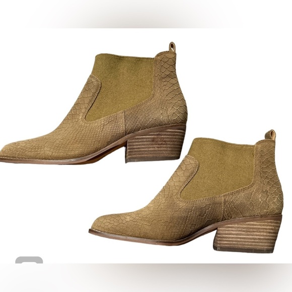 Crown Vintage Women's Leather Giancita Slip On Ankle Boots Size 9.5 Tan EUC! - Picture 6 of 9